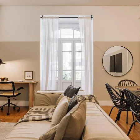 Апартаменты Karoo - 2 Bedrooms And Terrace In Santo Antonio Лиссабон
